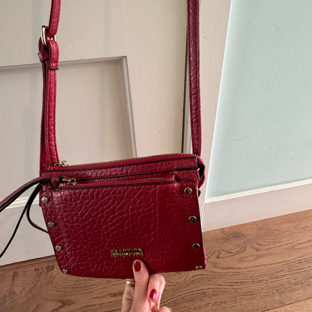 Red bag - Picture 5 of 6